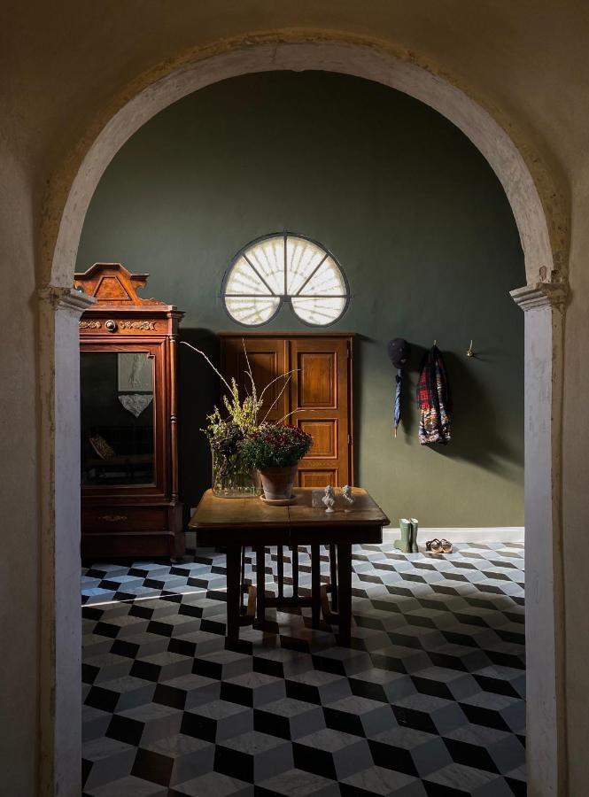 Bed and Breakfast The House Strevi Экстерьер фото